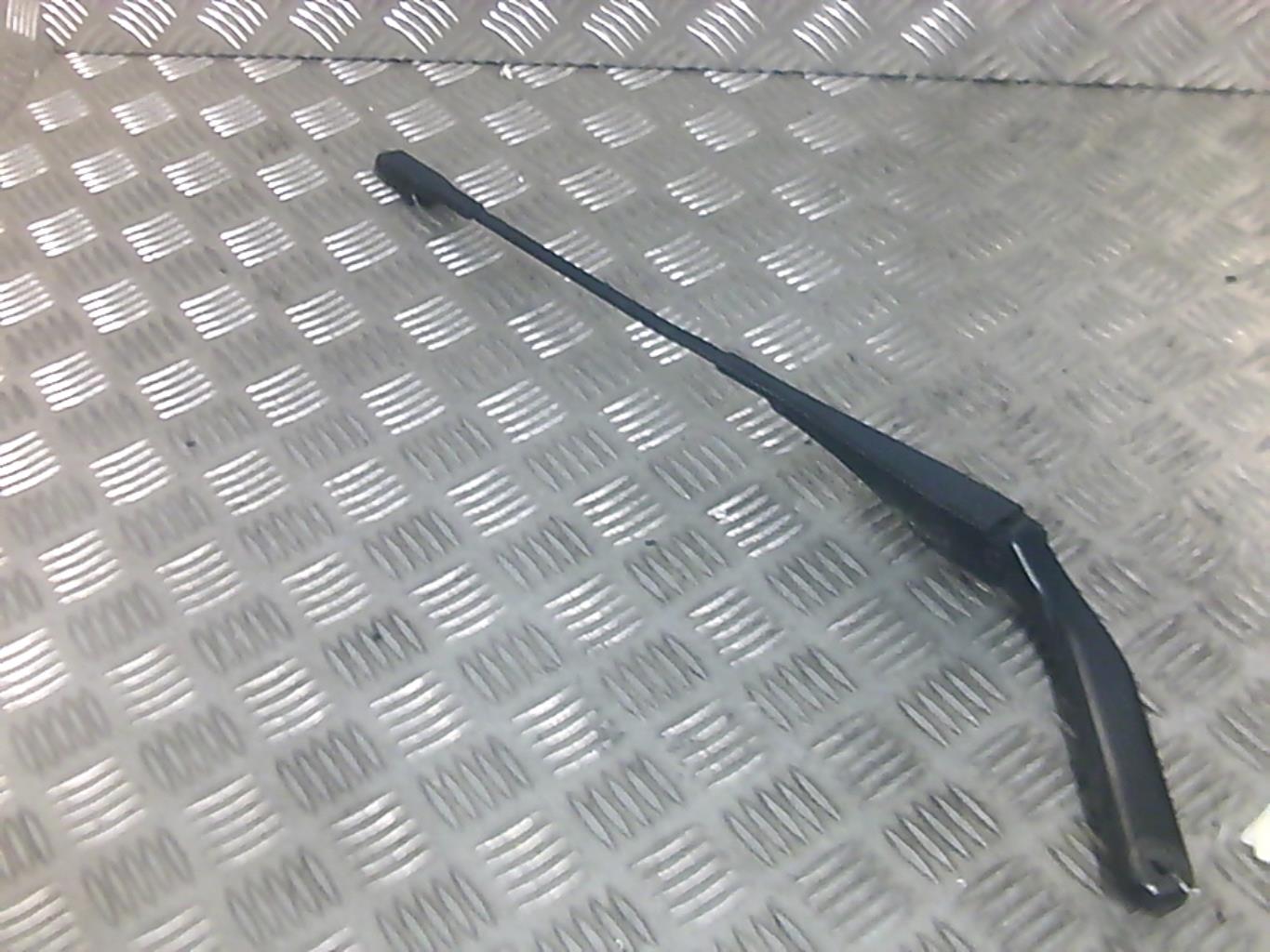 Braccio tergicristallo anteriore destro BMW SERIE 1 E87 PHASE 2 Diésel - 1