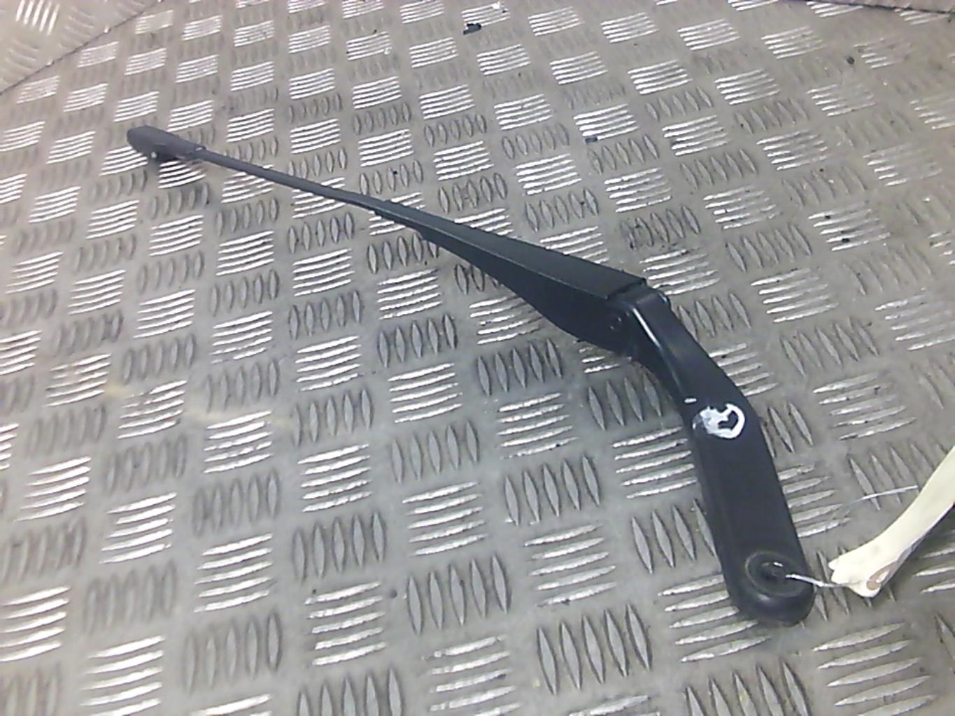 Braccio tergicristallo anteriore destro BMW SERIE 1 E87 PHASE 2 Diésel - 1
