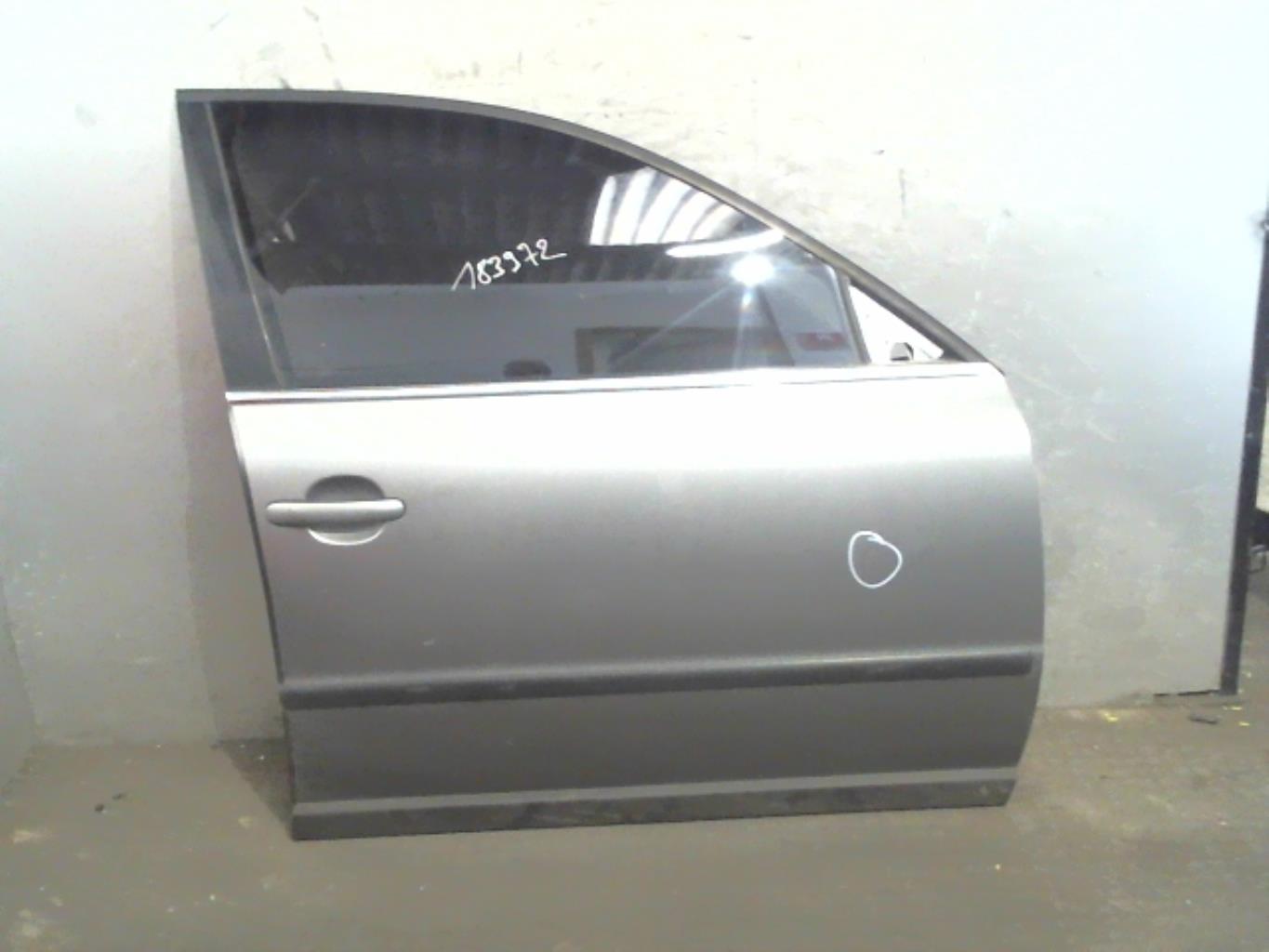Portiera anteriore destra VOLKSWAGEN PASSAT 4 PHASE 2 Diésel - 1