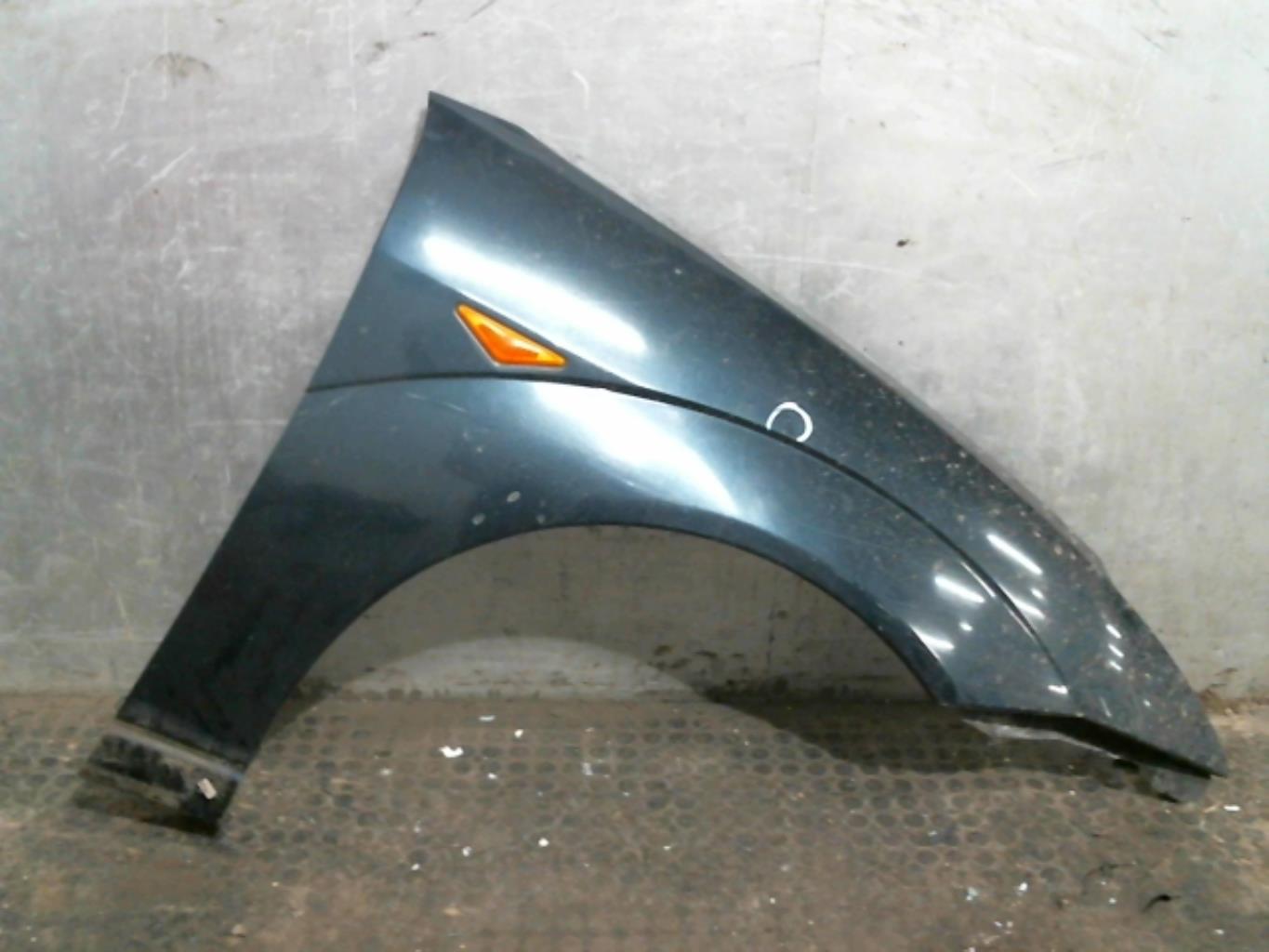 Aile avant droit FORD FOCUS 1 Diesel - 1