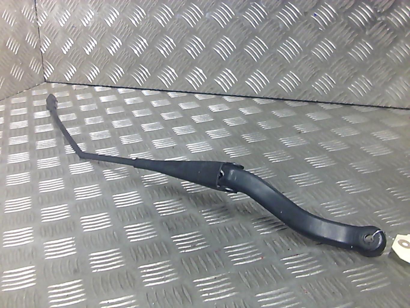 Braccio tergicristallo anteriore destro OPEL CORSA D PHASE 1 Diésel - 1