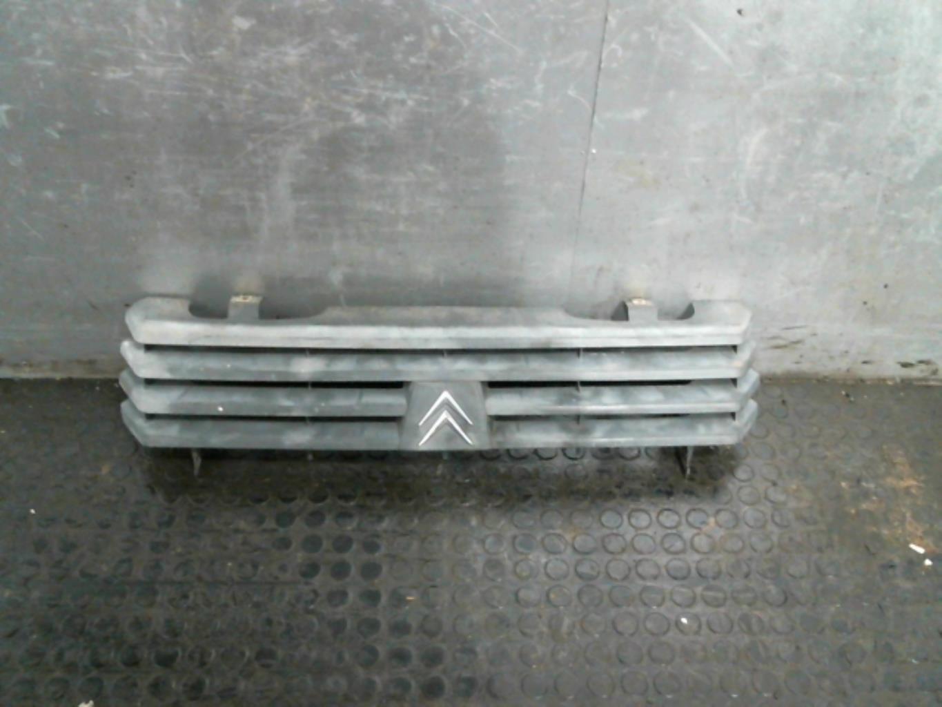 Calandre CITROEN C15 Diesel - 1