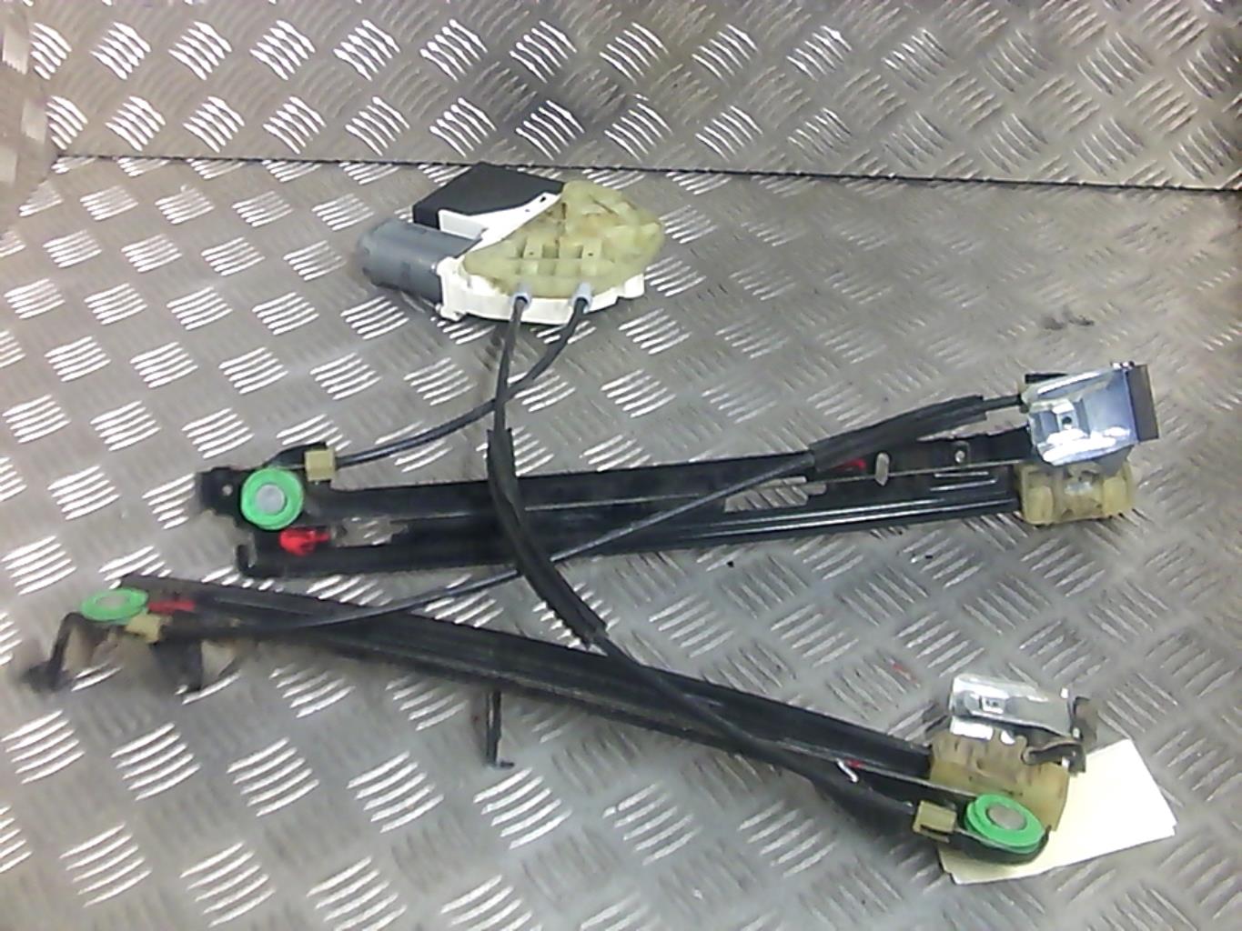 Alzacristalli elettrico anteriore destro SEAT LEON 2 PHASE 1 Diésel - 1
