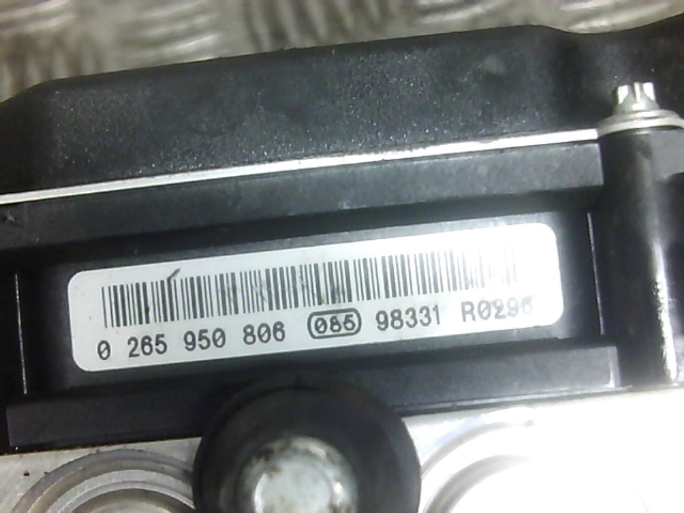 Bloc ABS (freins anti-blocage) CITROEN C8 Diesel - 1