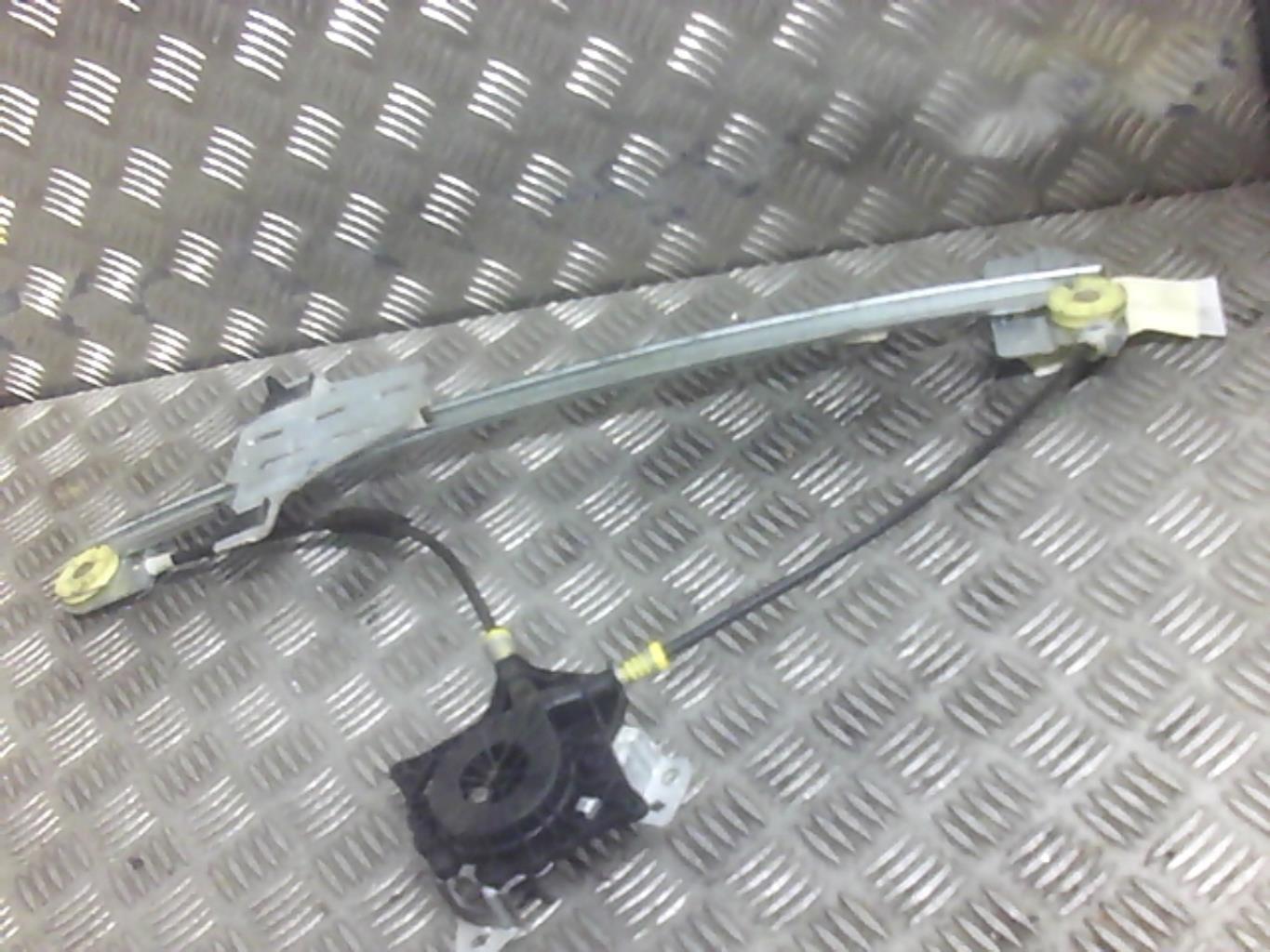 Alzacristalli manuale posteriore sinistro PEUGEOT 807 Diésel - 1