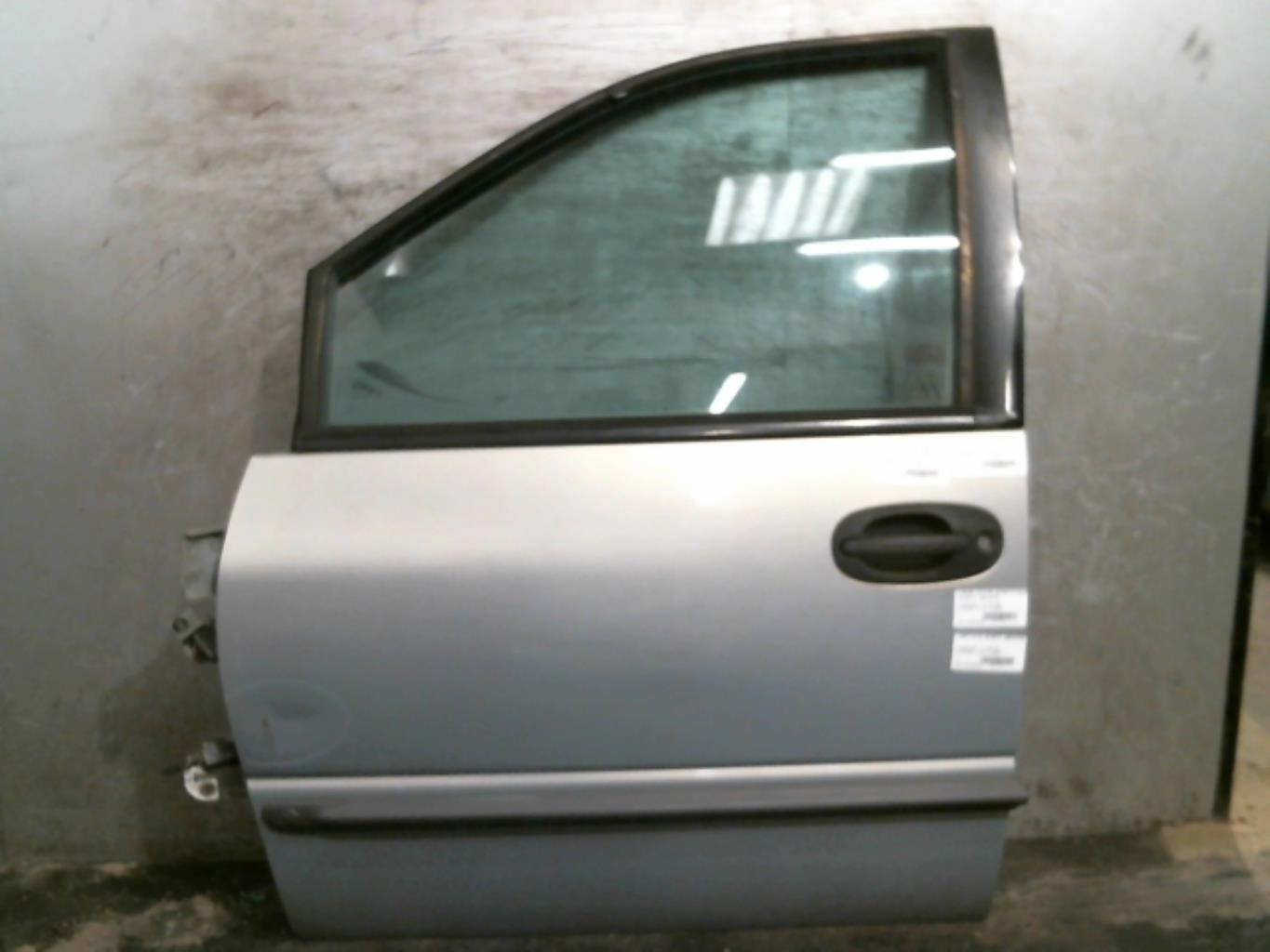 Portiera anteriore sinistra CHRYSLER VOYAGER 3 Diésel - 1