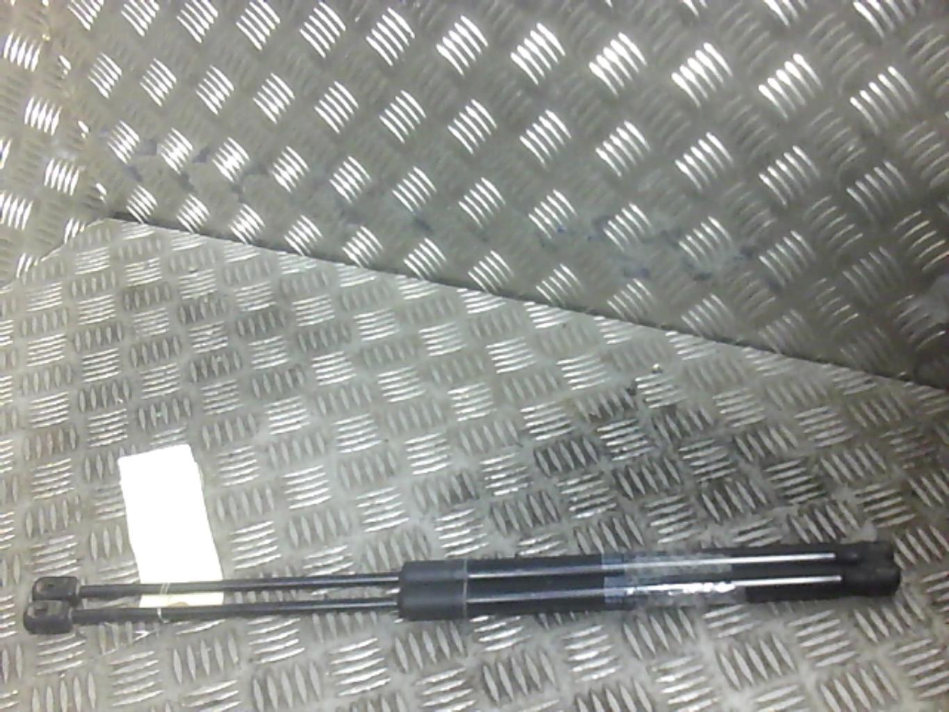 Verin de coffre CITROEN C4 2 PHASE 1 Diesel - 1
