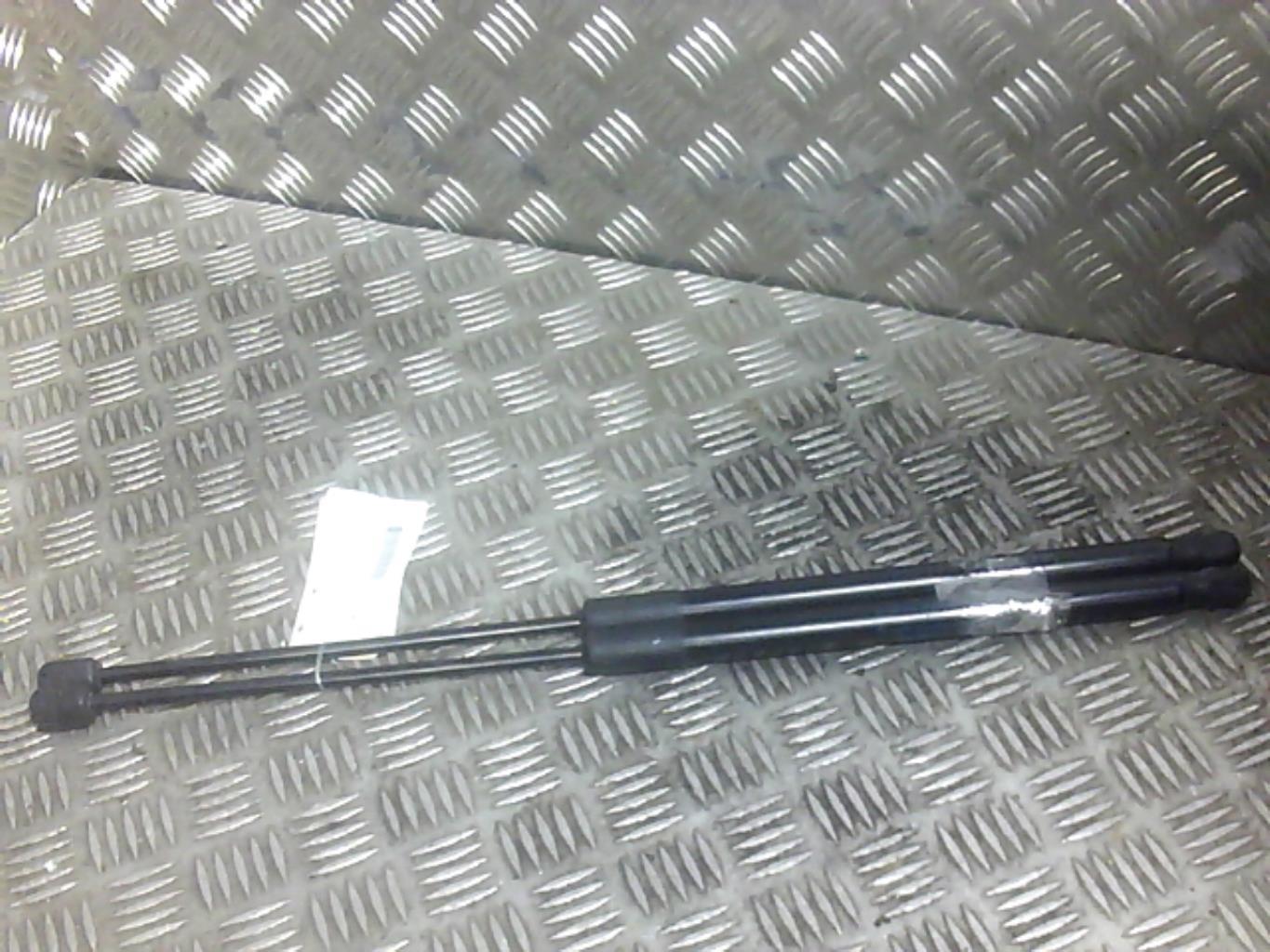 Verin de coffre FORD MONDEO 3 PHASE 1 BREAK Essence - 1