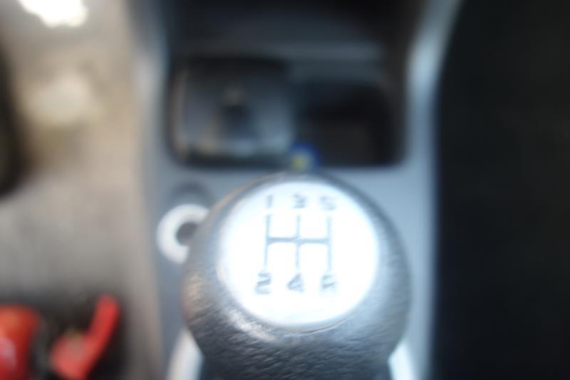 Volant SUZUKI SWIFT 3 Essence - 1