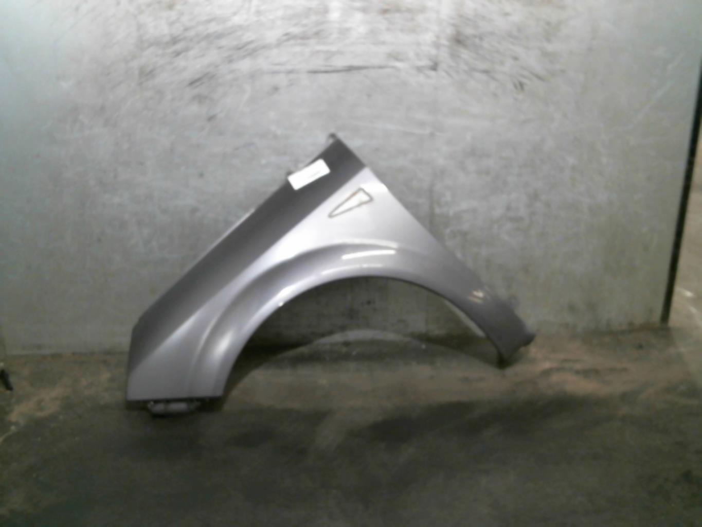 Aile avant gauche RENAULT SCENIC 2 PHASE 1 Essence - 1