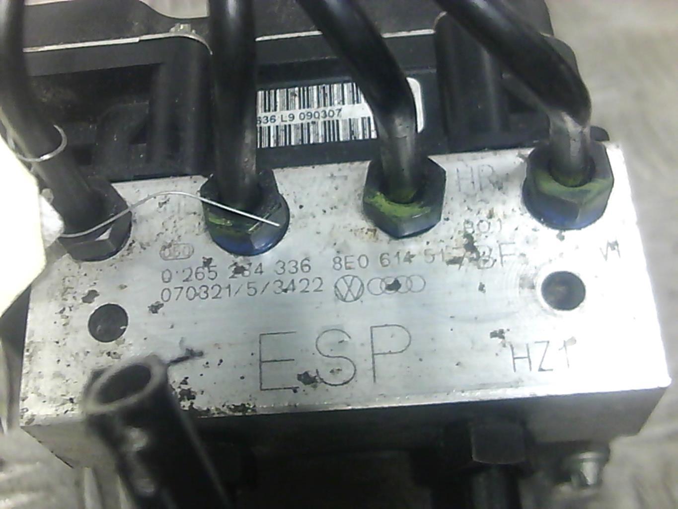 Bloc ABS (freins anti-blocage) AUDI A4 2 AVANT PHASE 2 BREAK Diesel - 1