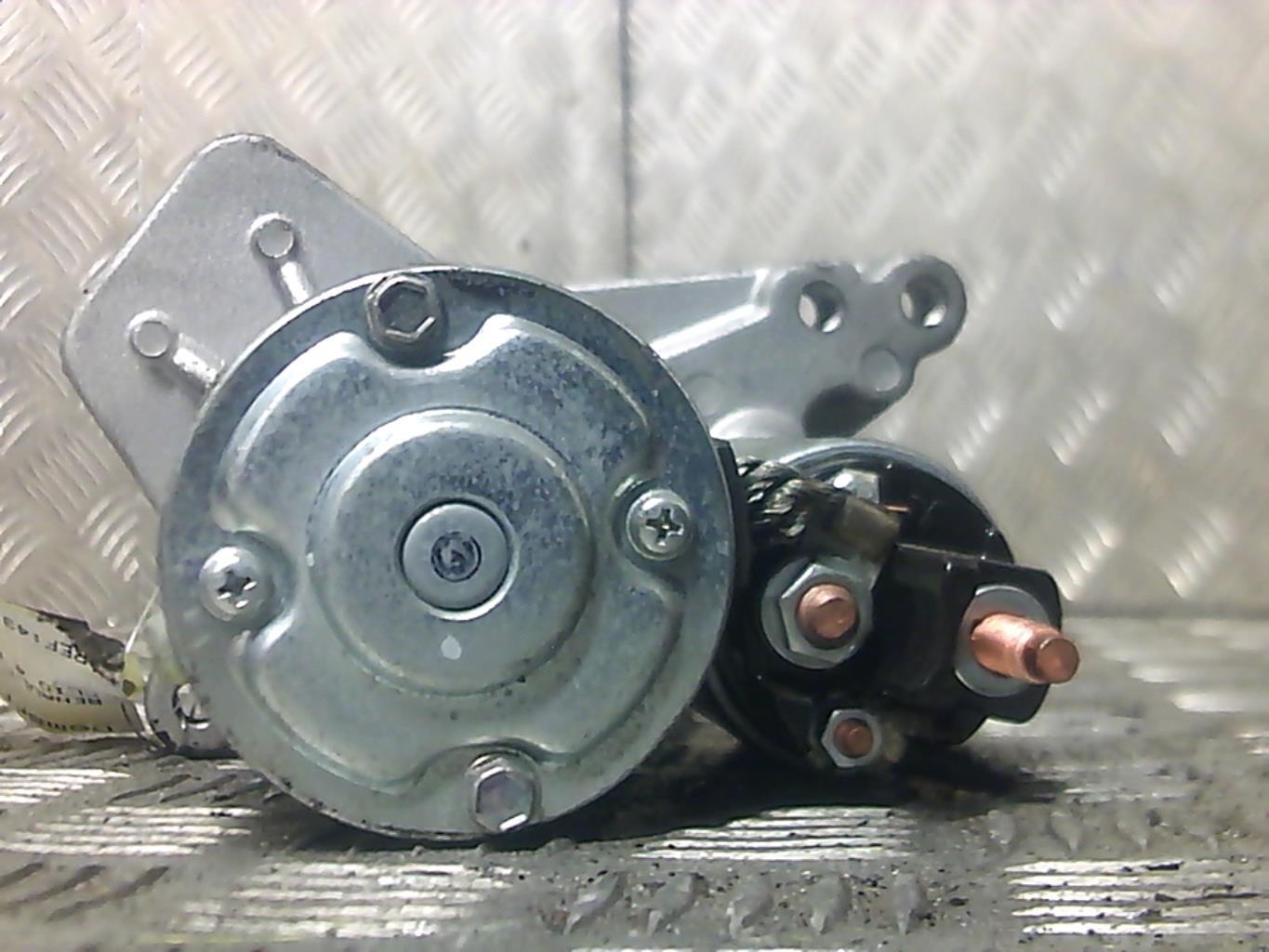 Demarreur RENAULT CLIO 4 PHASE 2 Essence - 1