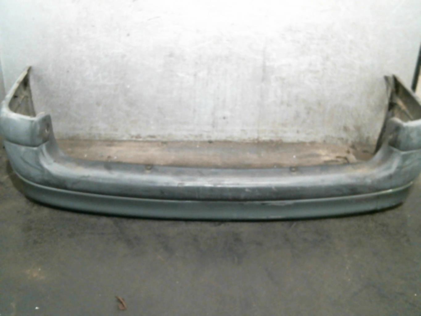 Paraurti posteriore RENAULT LAGUNA 1 PHASE 1 BREAK Diésel - 1