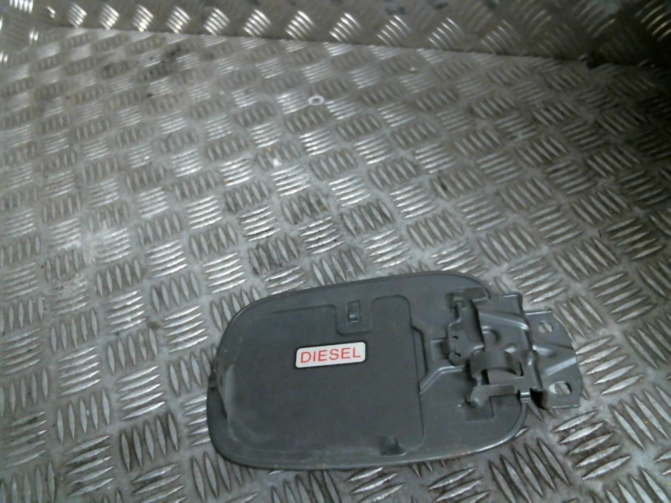 Trappe d'essence VOLVO V 40 1 PHASE 2 BREAK Diesel - 1