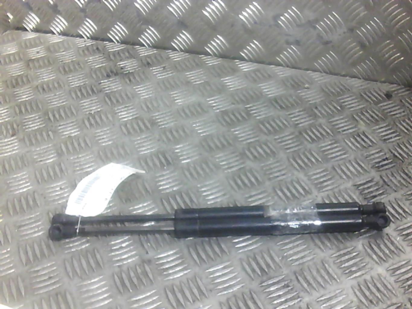 Verin de coffre BMW SERIE 3 E46 PHASE 1 Essence - 1