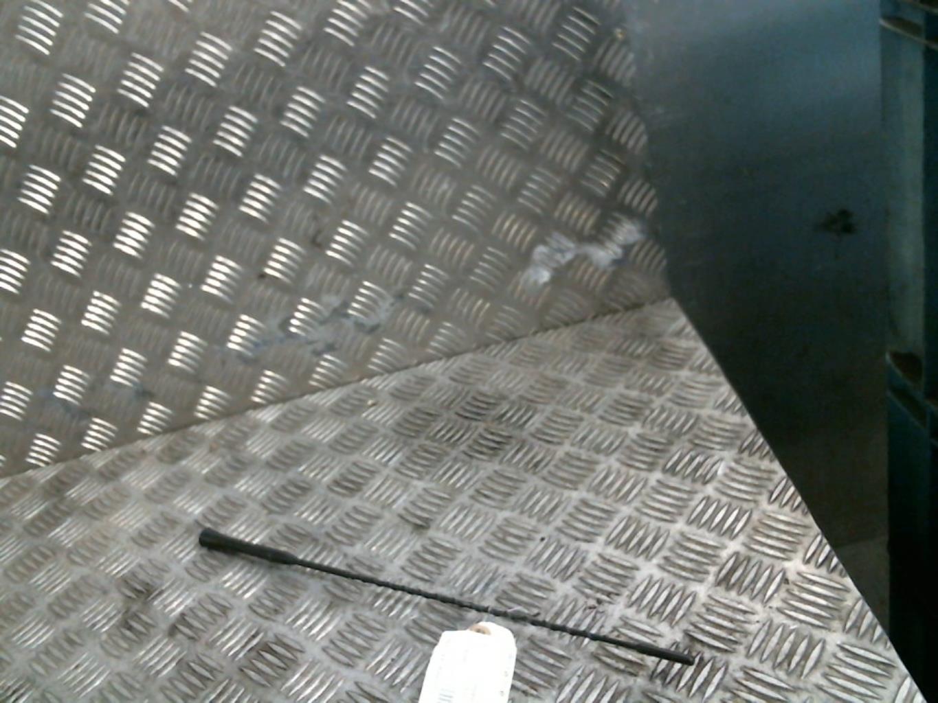 Antenne KIA CEE-D 1 PHASE 1 Diesel - 1