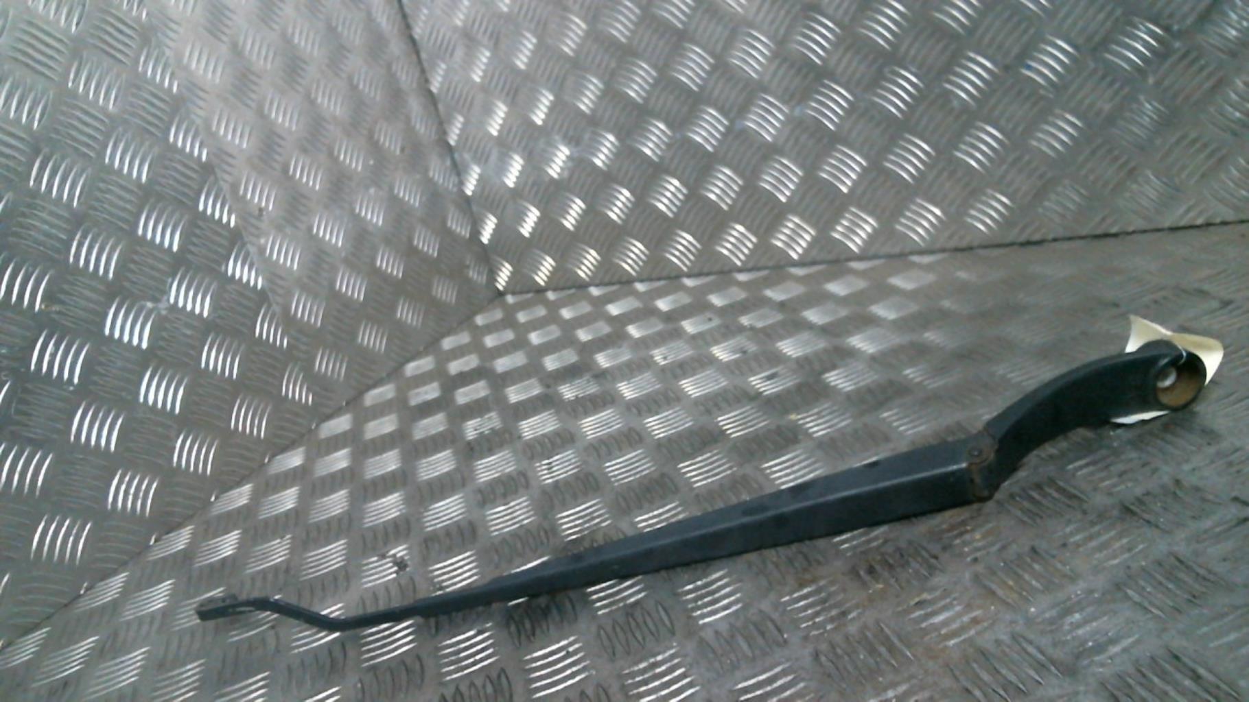 Braccio tergicristallo anteriore sinistro HYUNDAI I 30 1 PHASE 1 Diésel - 1
