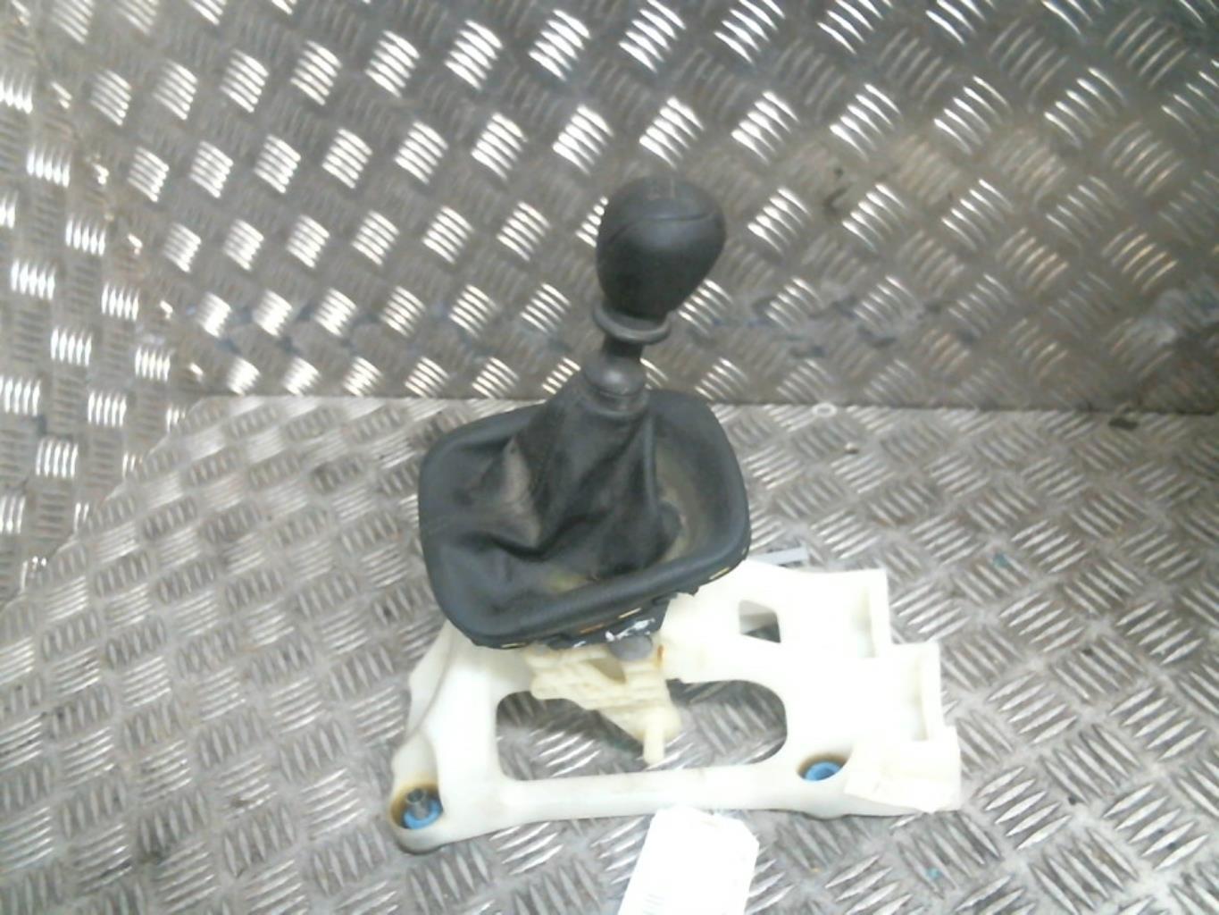 Levier de vitesses HYUNDAI I 30 1 PHASE 1 Diesel - 1
