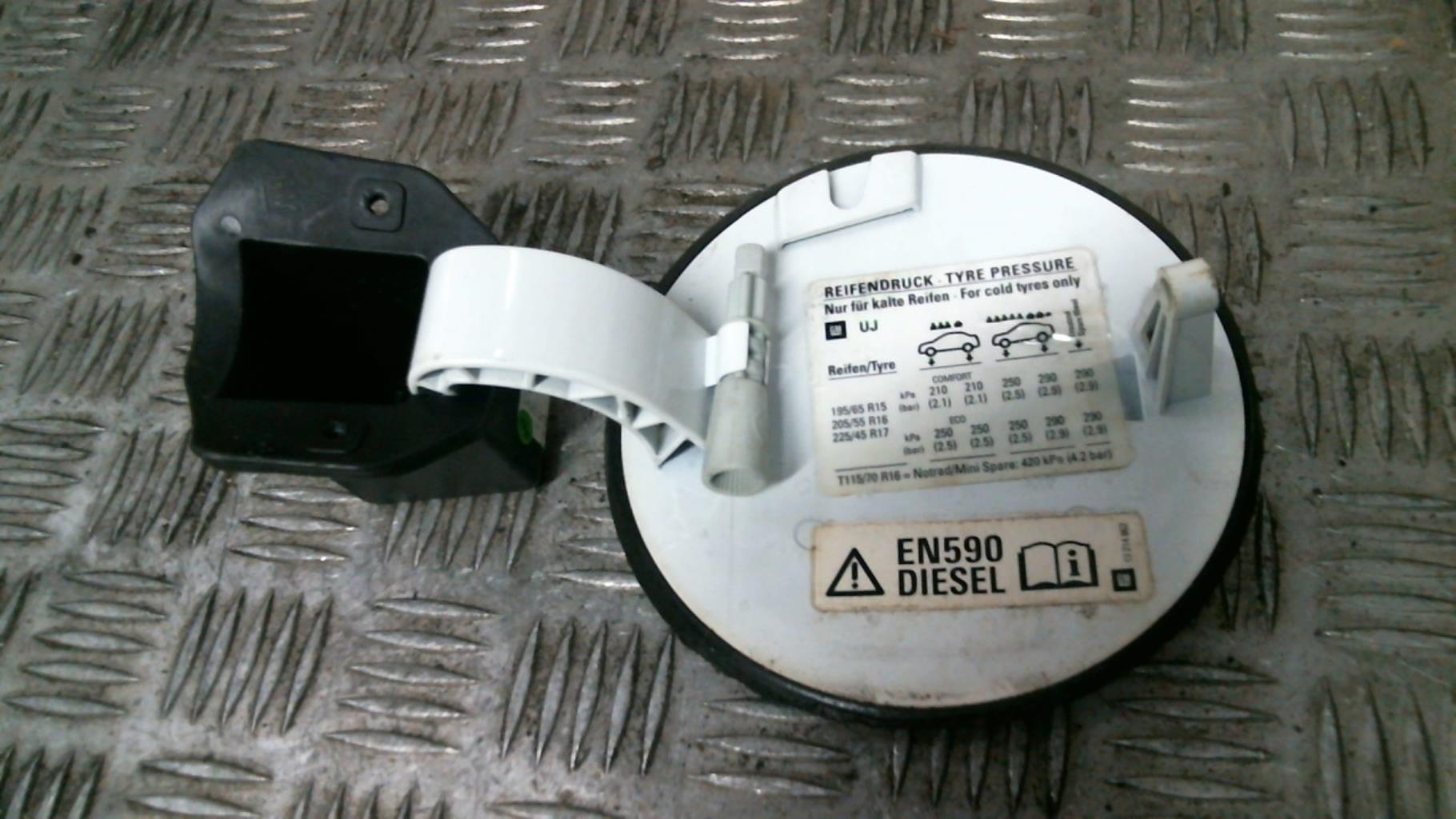 Trappe d'essence OPEL ASTRA H PHASE 2 BREAK Diesel - 1