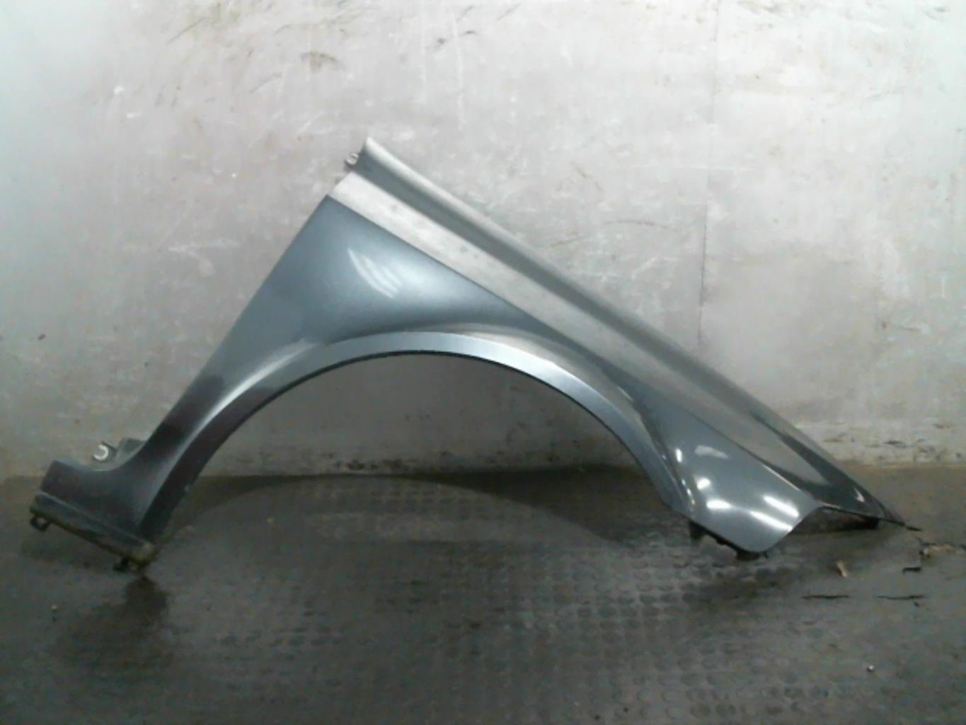 Aile avant droit RENAULT LAGUNA 2 PHASE 1 Diesel - 1
