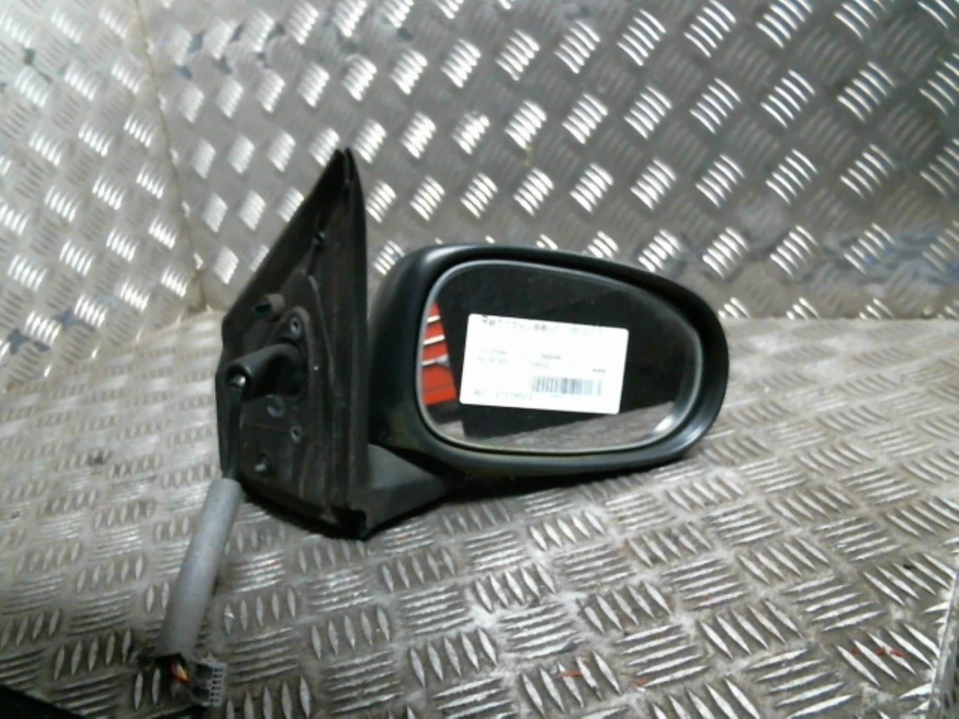 Specchietto retrovisore destro NISSAN ALMERA TINO PHASE 1 Diésel - 1