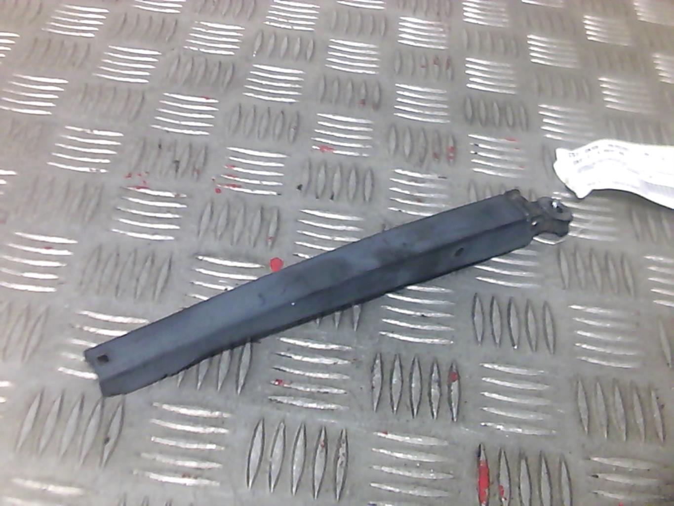 Braccio tergicristallo posteriore VOLKSWAGEN FOX Gasolina - 1