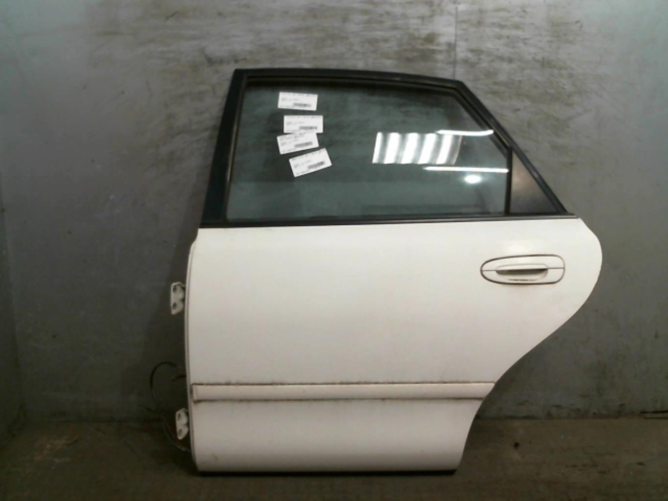 Portiera posteriore sinistra MAZDA 626 3 PHASE 1 Diésel - 1