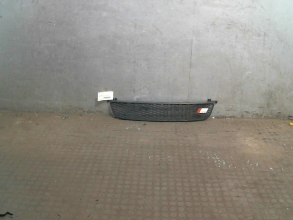 Calandra VOLKSWAGEN POLO 3 PHASE 1 Diésel - 1