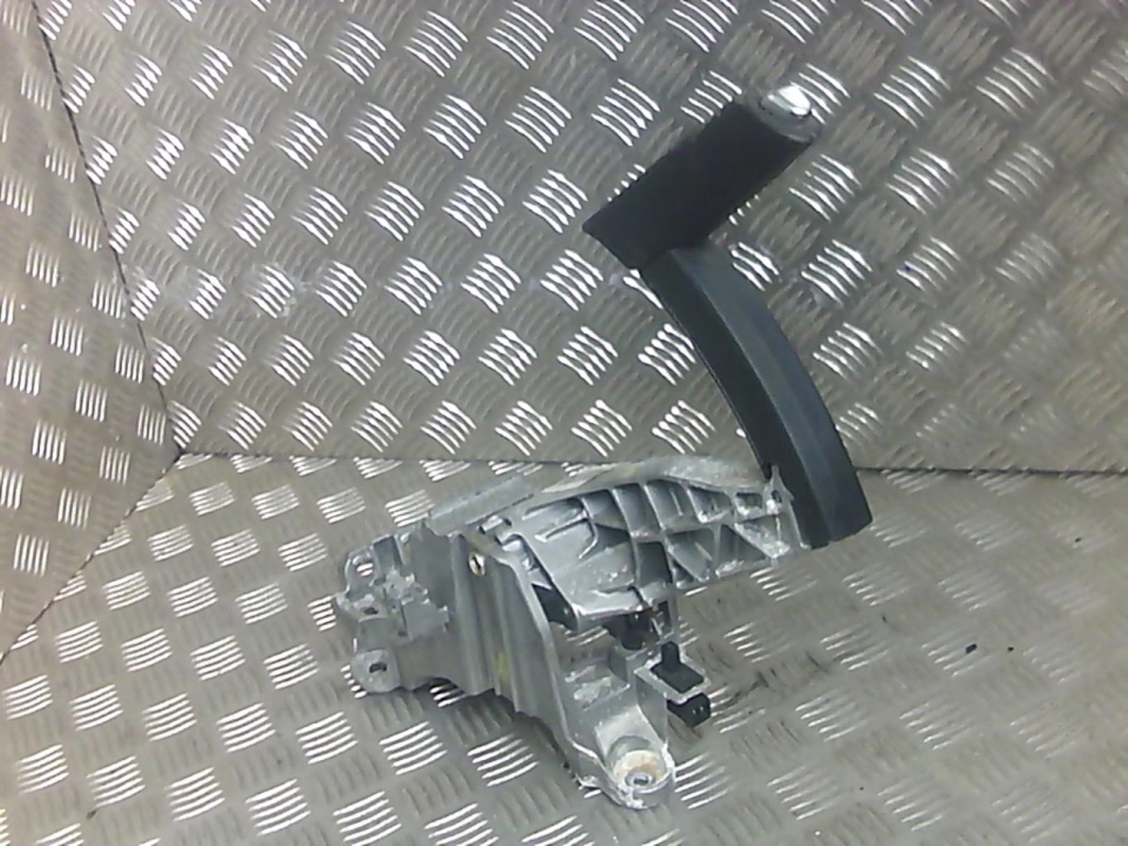 Leva freno a mano PEUGEOT 308 2 PHASE 1 Diésel - 1