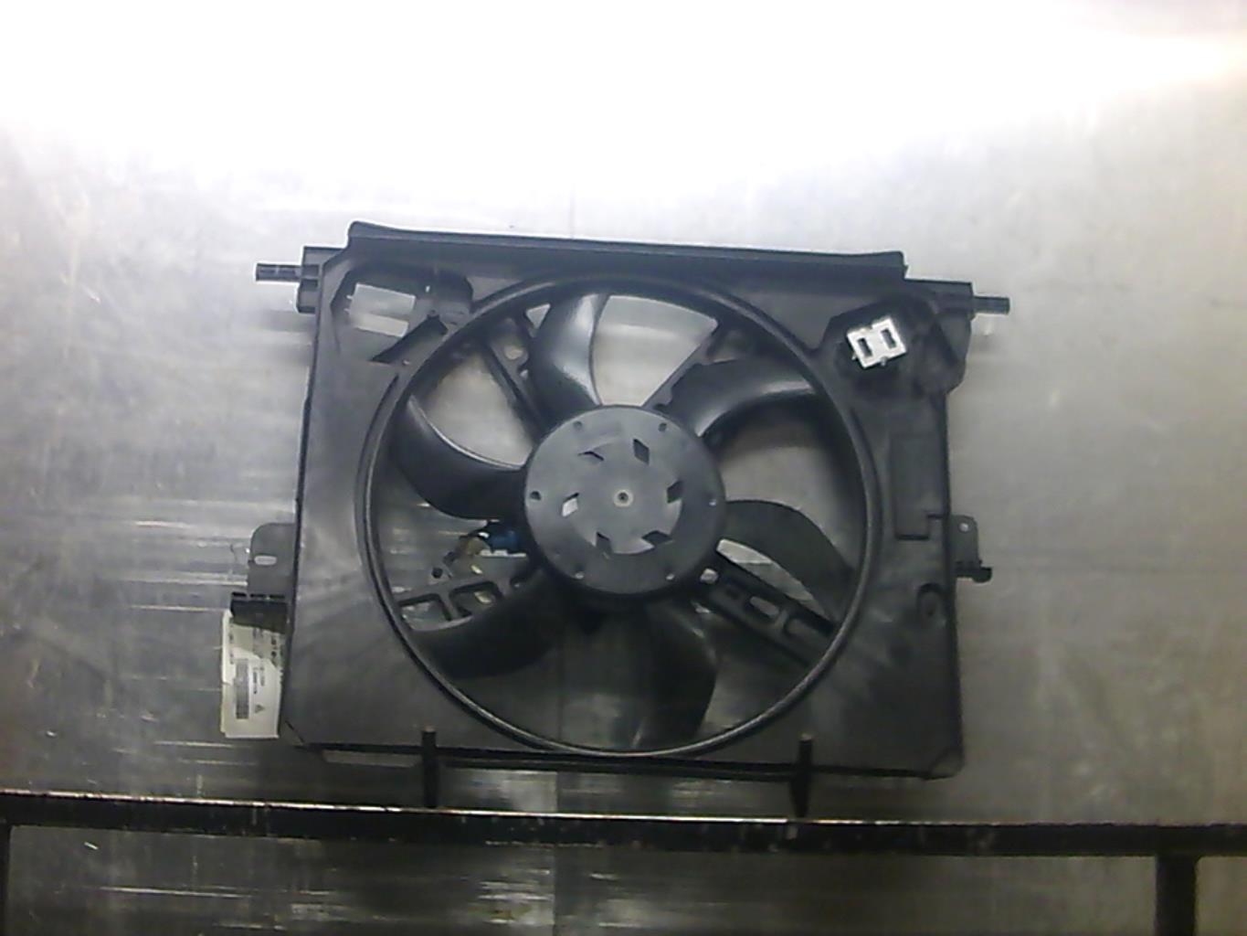 Motoventilatore radiatore RENAULT TWINGO 3 PHASE 1 Gasolina - 1