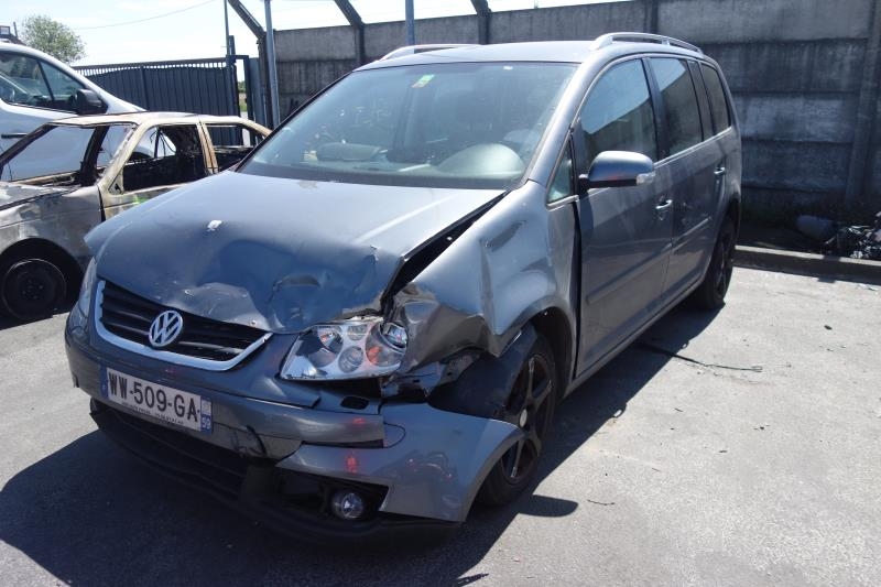 Piantone dello sterzo VOLKSWAGEN TOURAN 1 PHASE 1 Diésel - 1