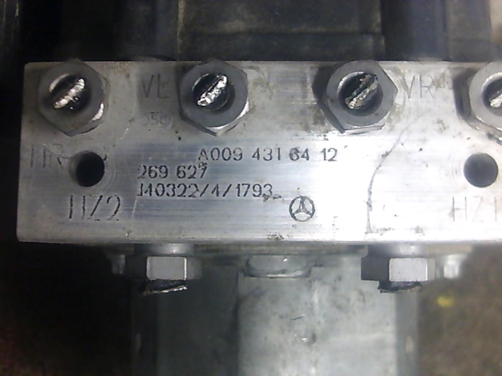 Blocco ABS (antibloccaggio freni) MERCEDES CLASSE A 176 PHASE 1 Diésel - 1