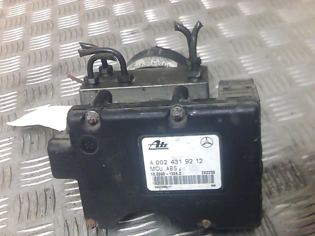 Blocco ABS (antibloccaggio freni) MERCEDES CLASSE C (20) BREAK  - 1