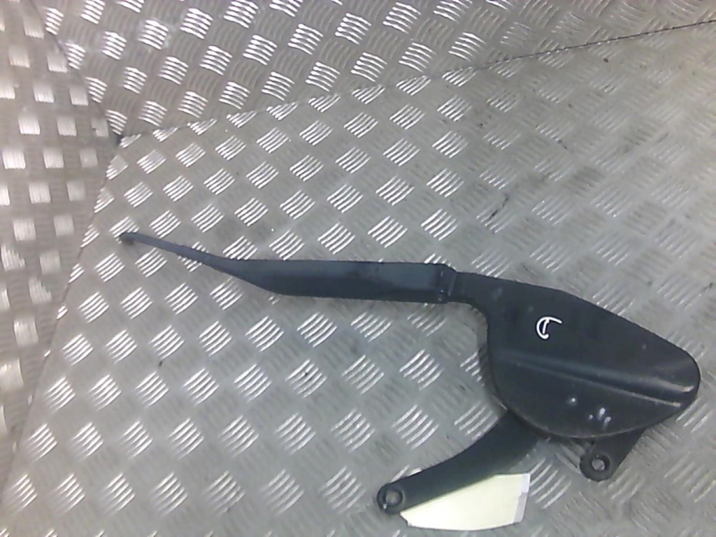Braccio tergicristallo anteriore destro LEXUS RX 1 Gasolina - 1