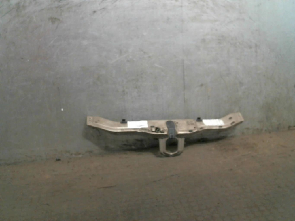 Face avant MERCEDES CLASSE C (202)  - 1