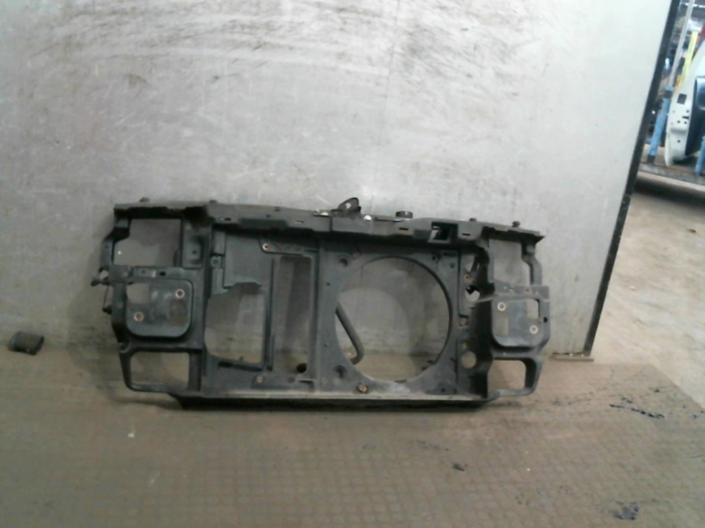 Musetto anteriore VOLKSWAGEN POLO 3 PHASE 1 Diésel - 1