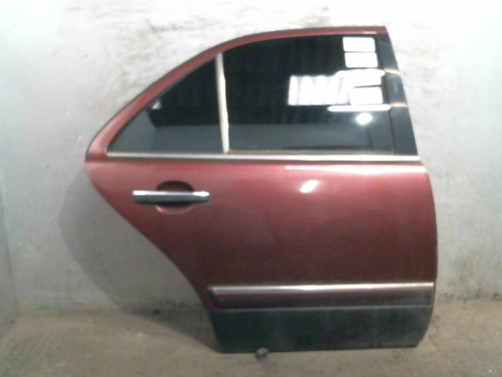 Portiera posteriore destra MERCEDES CLASSE E 210 PHASE 1 Gasolina - 1
