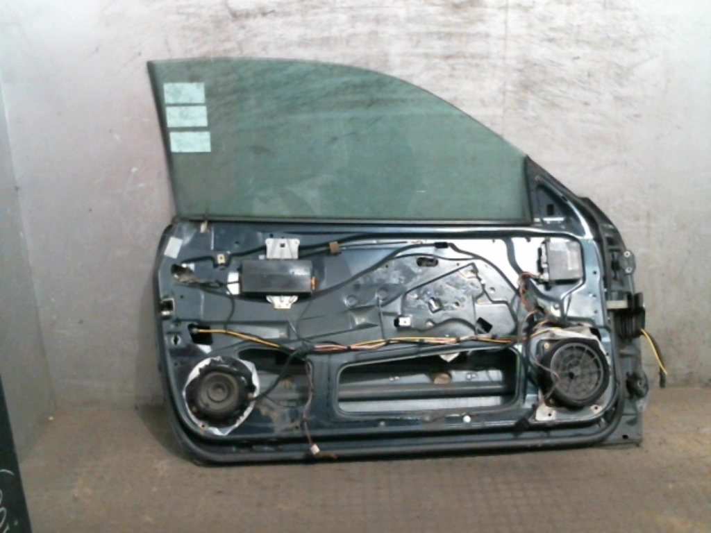 Portiera anteriore sinistra MERCEDES CLASSE CLK 208  - 1