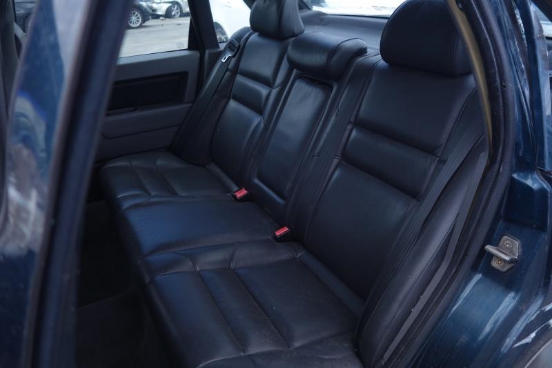 Vitre avant droit VOLVO 850 PHASE 2 Essence - 1