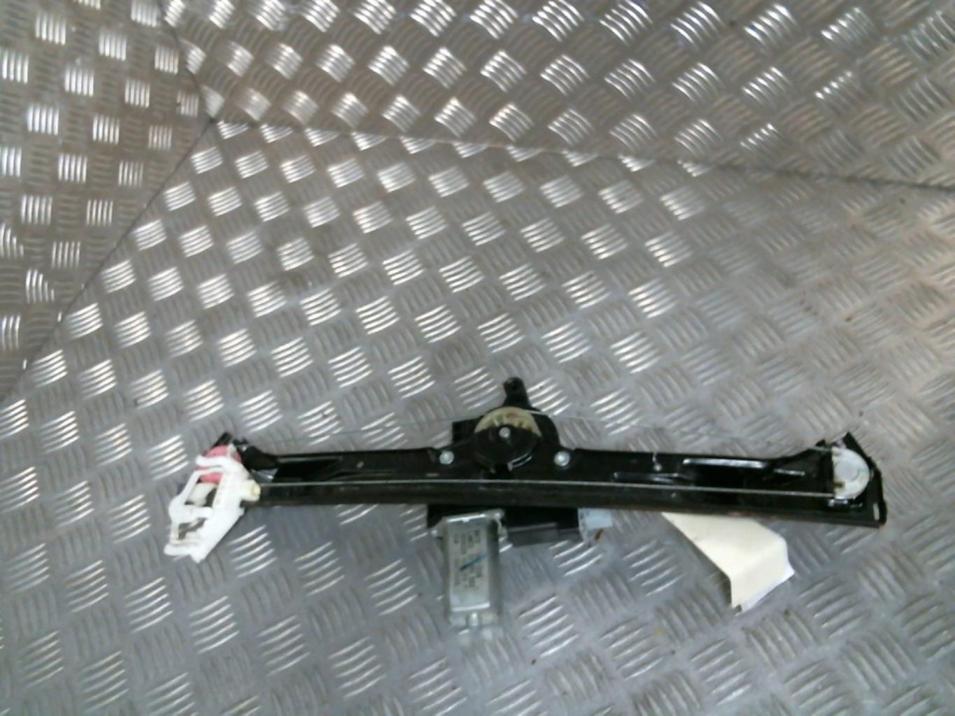 Alzacristalli elettrico anteriore destro FIAT BRAVO 2 Diésel - 1