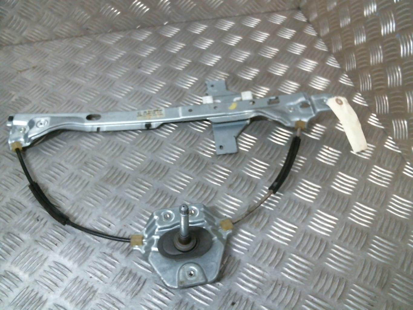 Alzacristalli manuale posteriore destro PEUGEOT 3008 1 PHASE 1 Diésel - 1