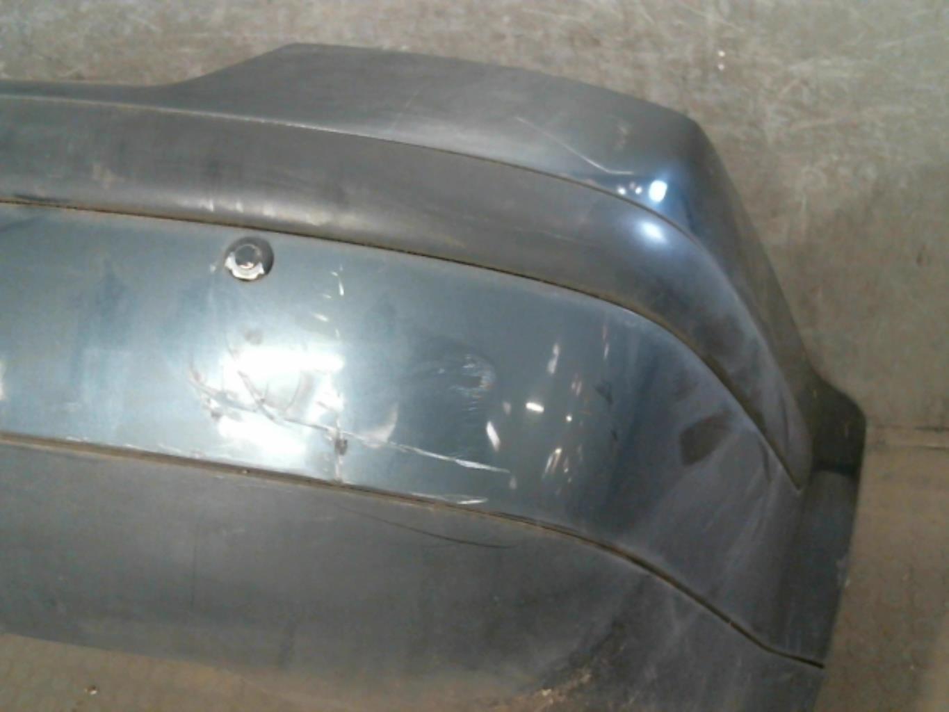 Paraurti posteriore VOLKSWAGEN PASSAT 4 PHASE 2 Diésel - 1