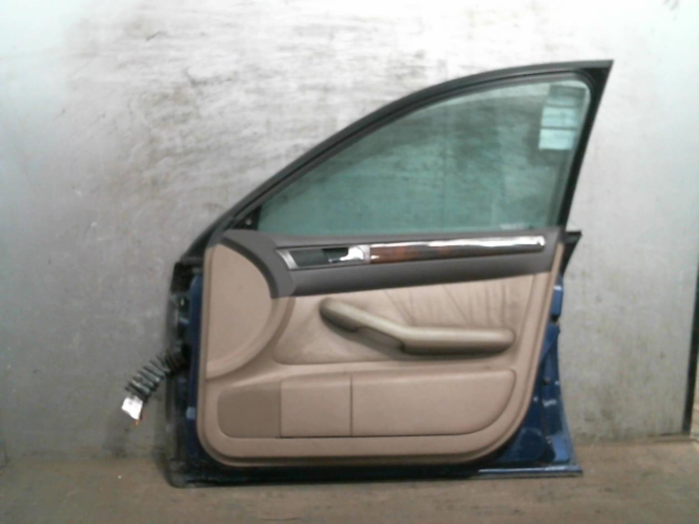 Puerta delantera derecha AUDI A6 2 AVANT PHASE 1 BREAK Diésel - 1