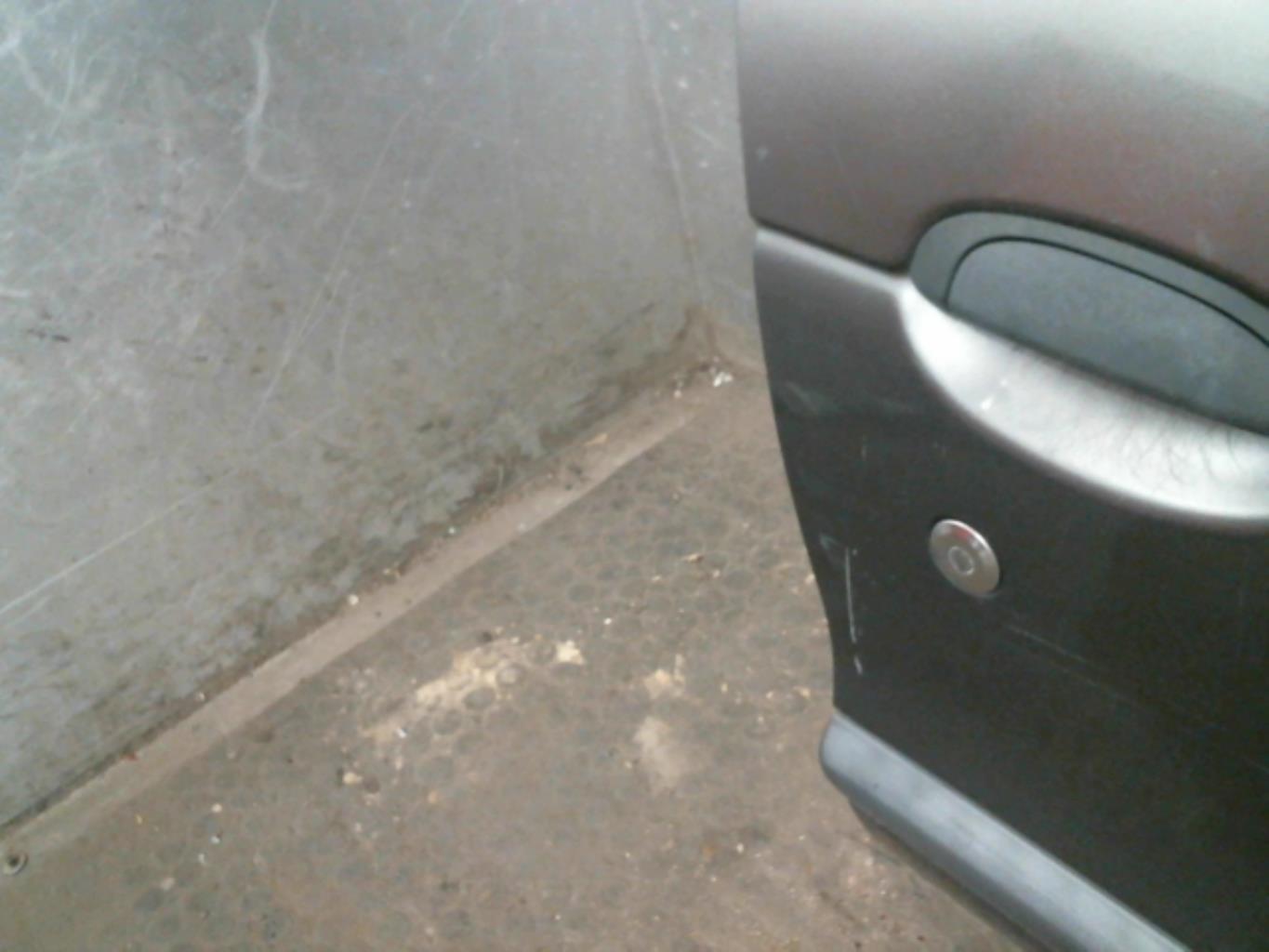 Portiera anteriore destra RENAULT MEGANE 1 PHASE 1 Diésel - 1