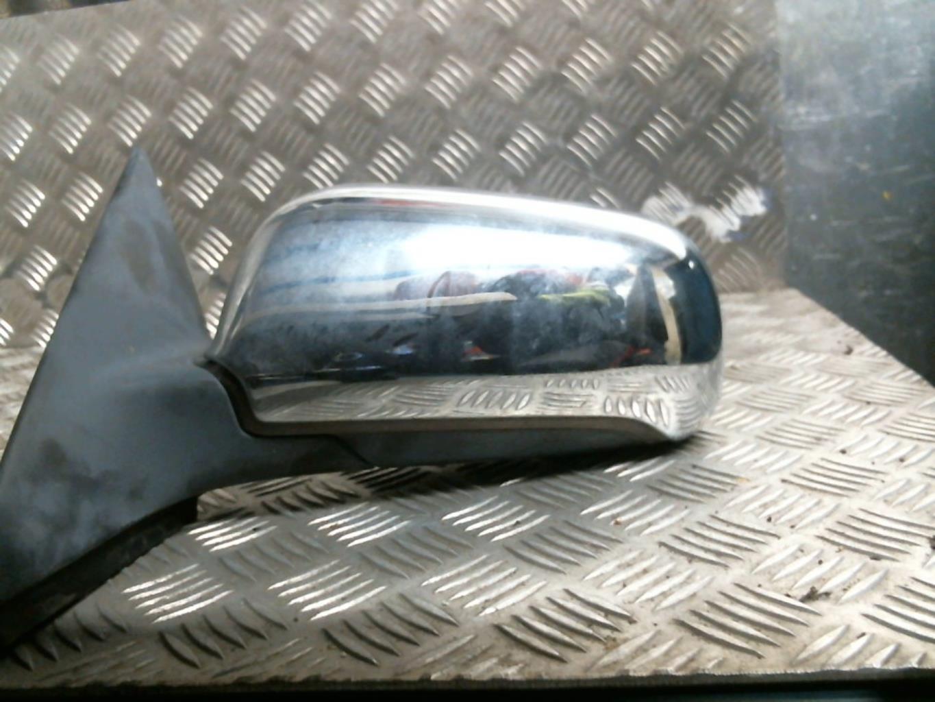Specchietto retrovisore sinistro AUDI A6 2 AVANT PHASE 1 BREAK Diésel - 1