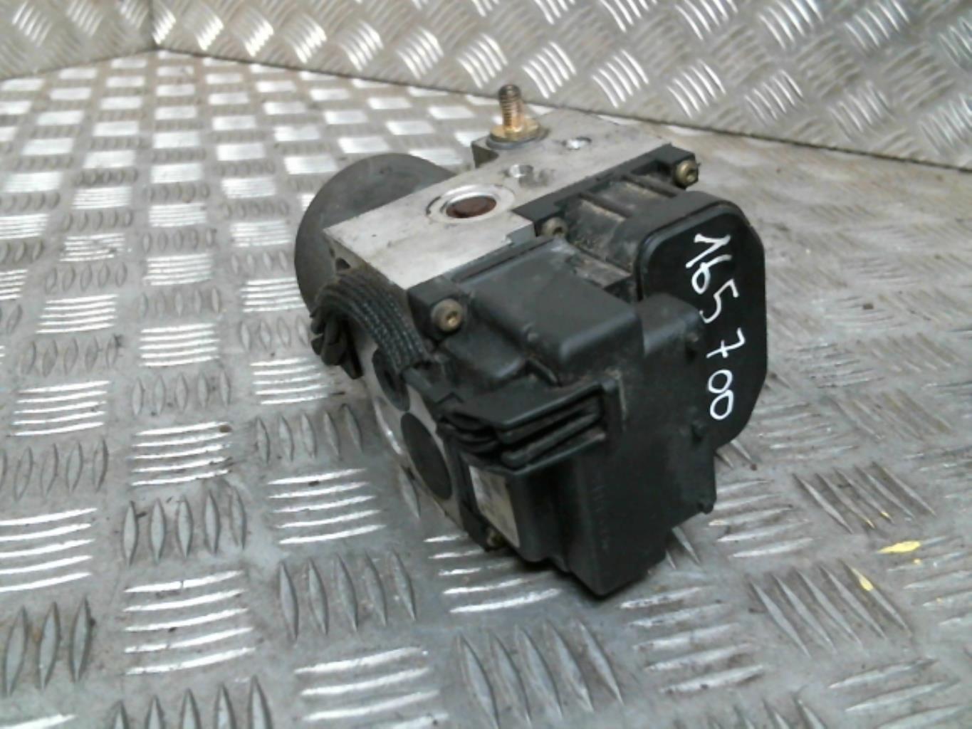 Bloc ABS (freins anti-blocage) MITSUBISHI CARISMA PHASE 2 Essence - 1
