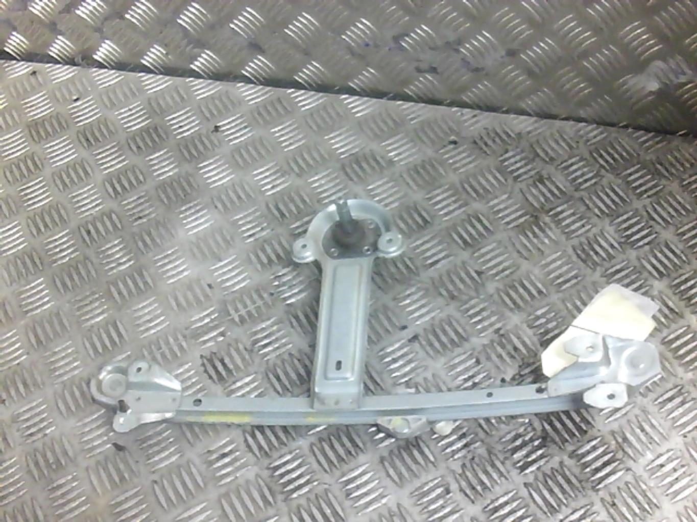 Alzacristalli manuale posteriore destro OPEL ASTRA H PHASE 1 Diésel - 1