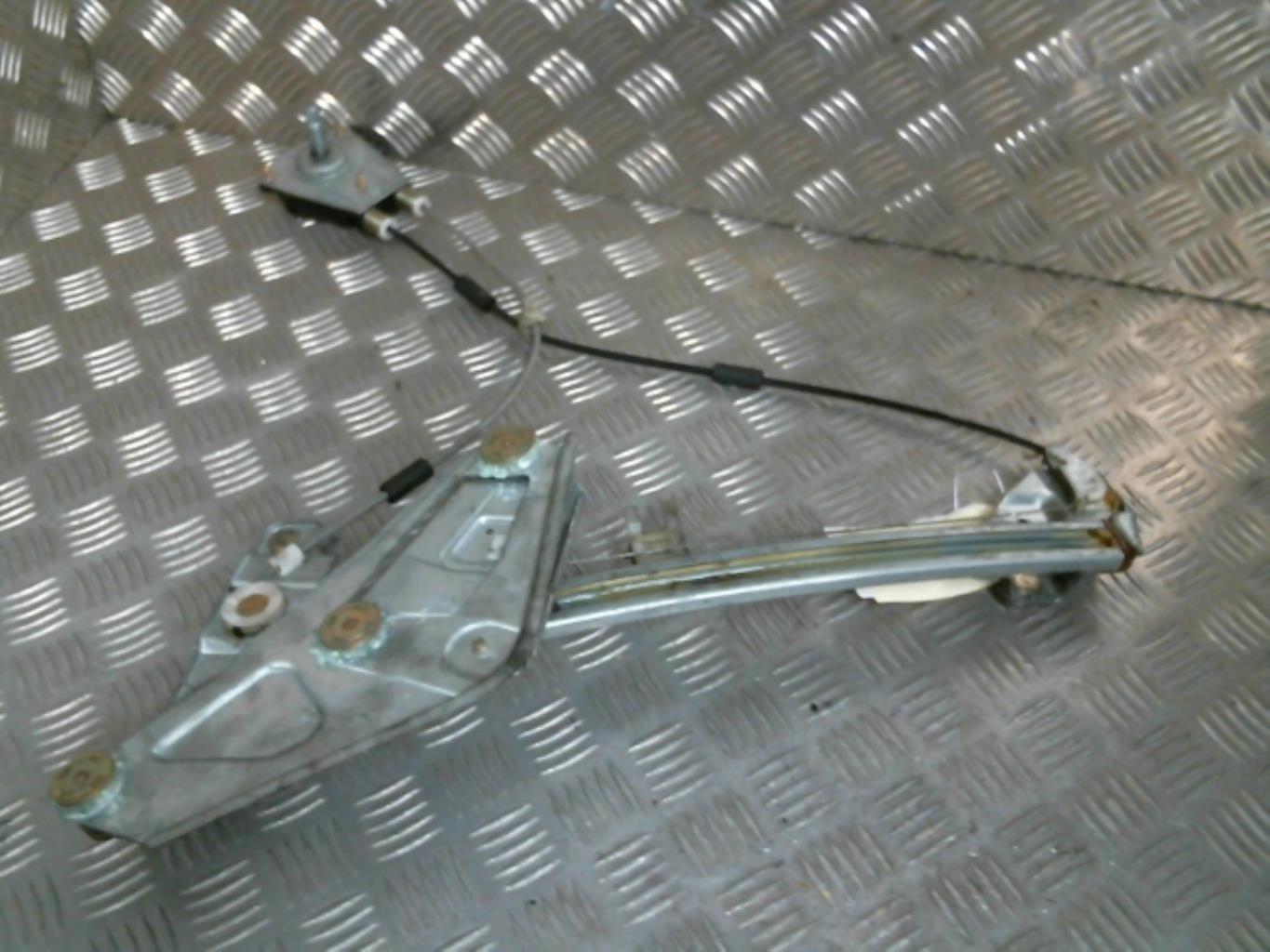 Alzacristalli manuale posteriore sinistro MAZDA 323 5 PHASE 2 Gasolina - 1