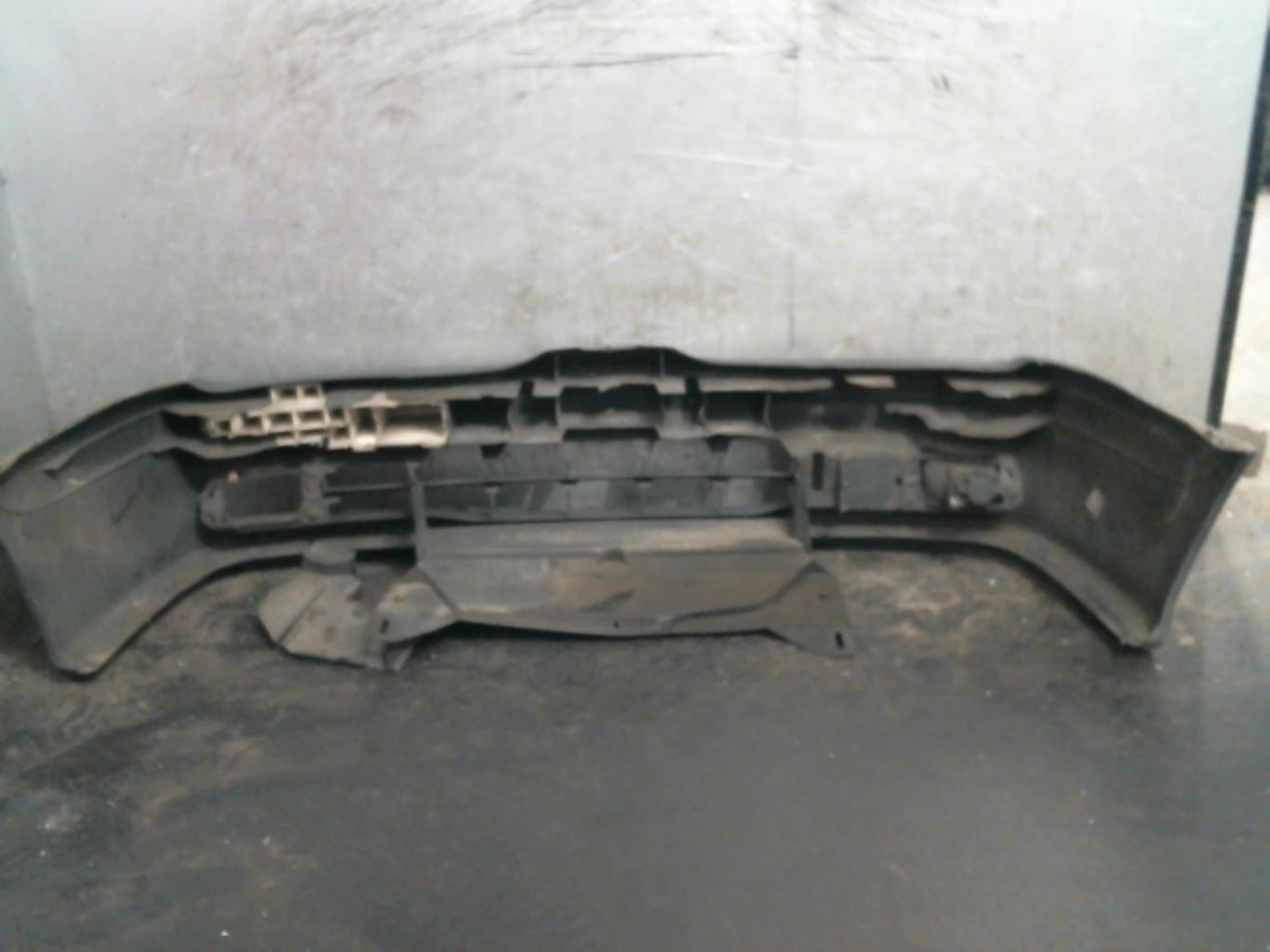 Paraurti anteriore RENAULT SCENIC 1 PHASE 2 Diésel - 1