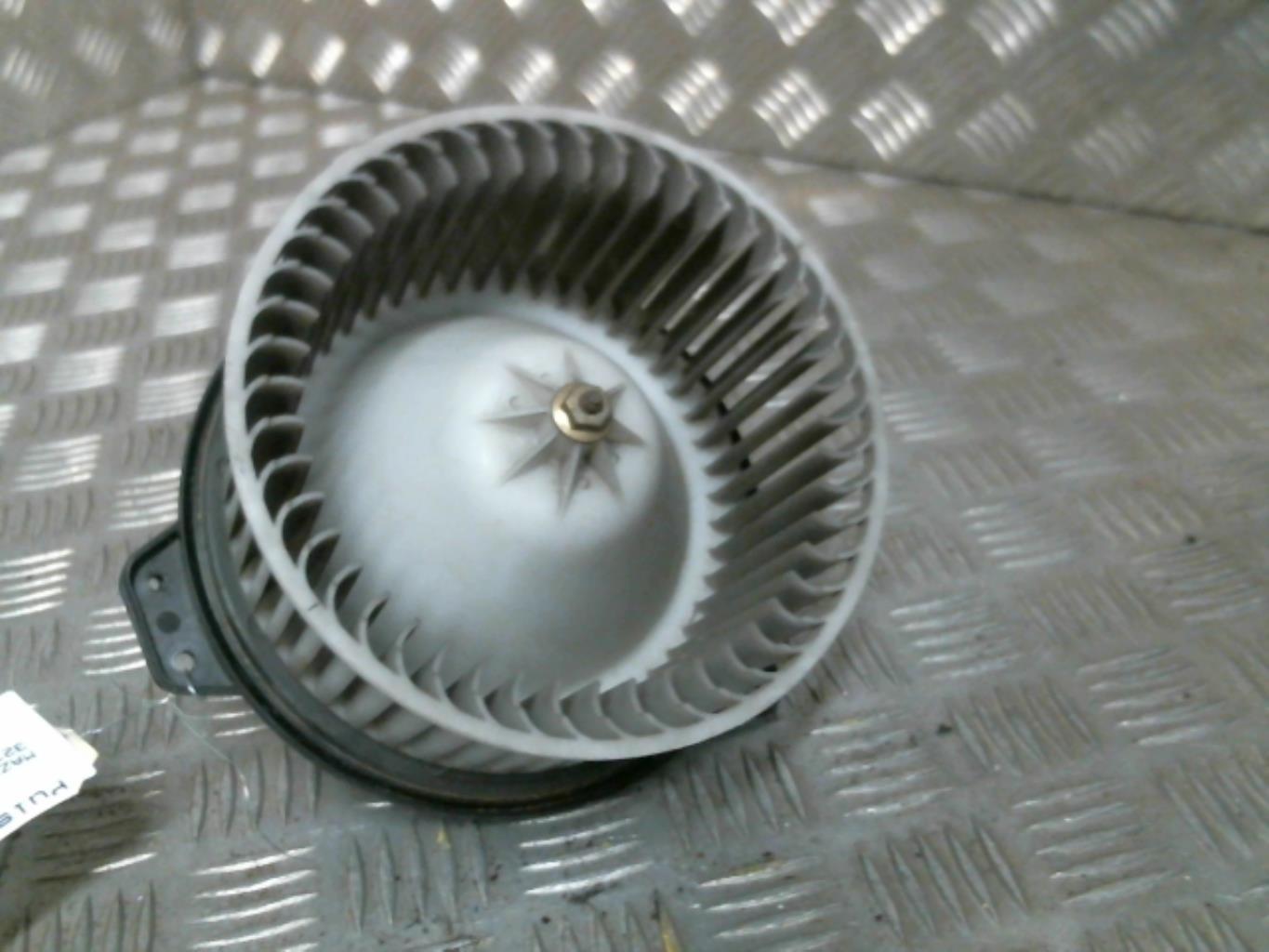Pulseur d'air MAZDA 323 5 PHASE 1 Essence - 1
